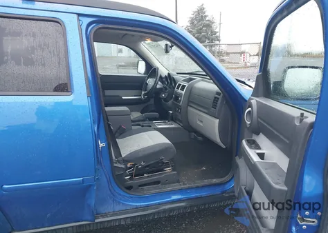 2007 Dodge Nitro Slt/Rt из США, поврежденный, VIN 1D8GU58K97W732867